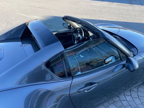 Used 2023 MAZDA MX-5 Miata Grand Touring w/ Weather Package image 36