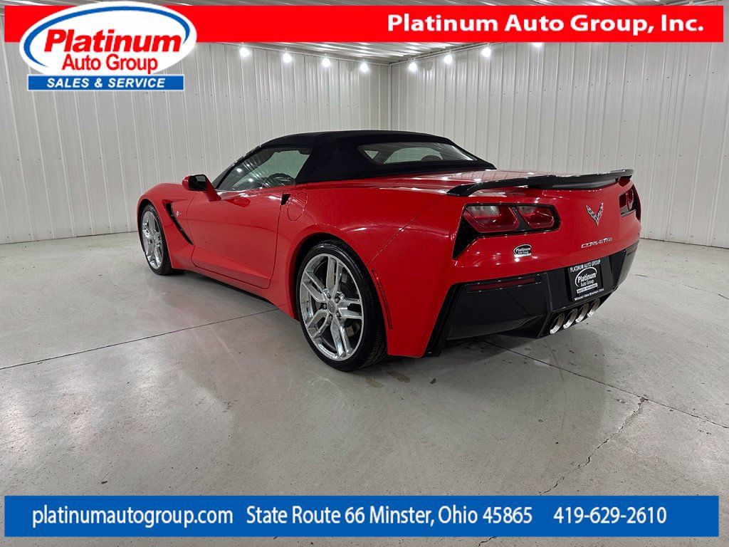 Used 2018 Chevrolet Corvette Stingray Convertible w/ 3LT Preferred Equipment Group RWD image 5
