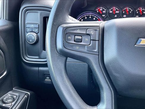 Used 2023 Chevrolet Silverado 1500 Custom image 23