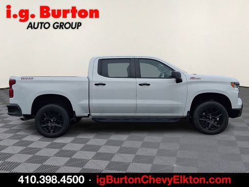 Used 2022 Chevrolet Silverado 1500 LT Trail Boss w/ Protection Package image 7