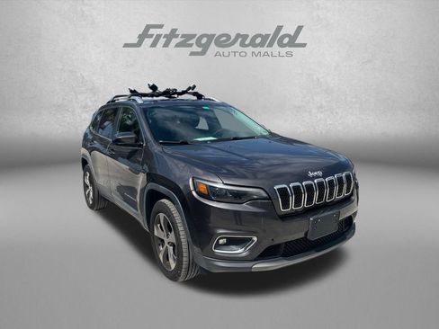 Used 2019 Jeep Cherokee Limited w/ Trailer Tow Group AWD/4WD image 2