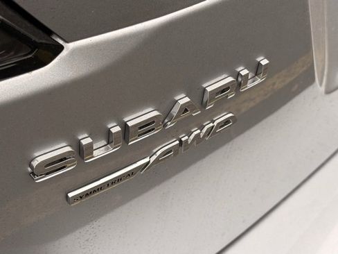 Certified 2025 Subaru Outback Touring XT image 9