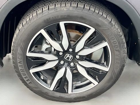Used 2021 Honda Pilot Touring image 35