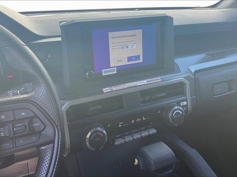 New 2025 Toyota Tacoma SR5 image 9