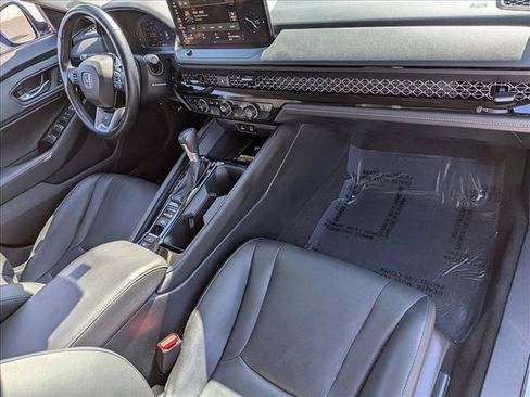 Used 2025 Honda Accord Touring image 21