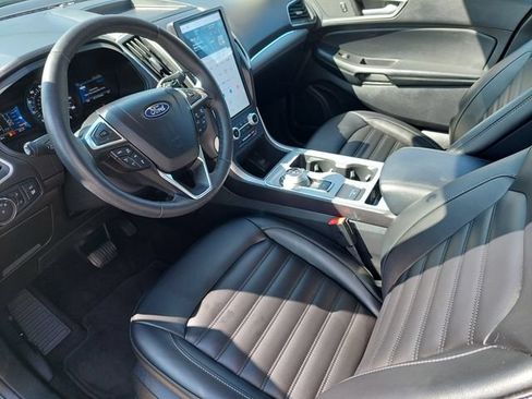 Used 2022 Ford Edge SEL w/ Convenience Package AWD/4WD image 9