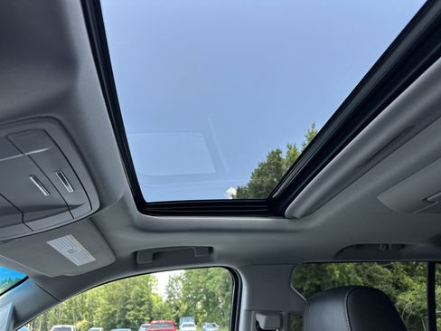 Used 2019 Chevrolet Tahoe LT AWD/4WD image 26