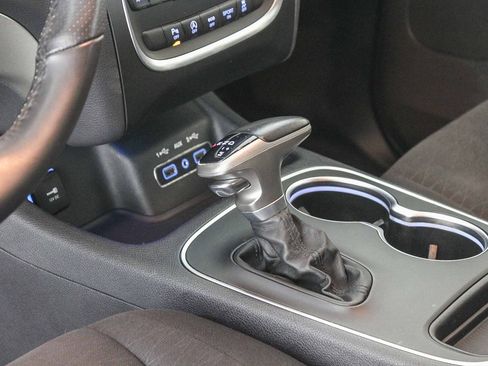 Used 2019 Dodge Durango SXT image 21