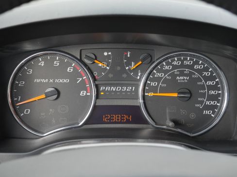 Used 2010 GMC Canyon SLT image 8