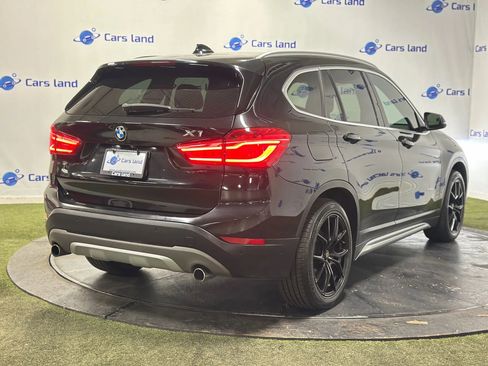 Used 2017 BMW X1 xDrive28i image 3