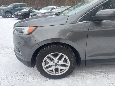 Used 2024 Ford Edge SEL image 6