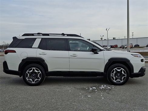 New 2026 Subaru Outback Touring image 10