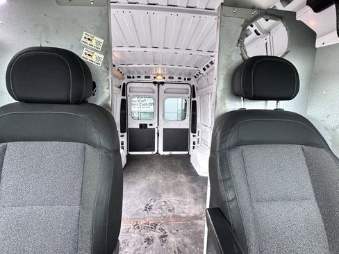 Used 2015 RAM ProMaster 1500 image 24