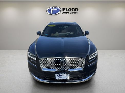 Used 2023 Lincoln Nautilus Reserve w/ Equipment Group 201A image 2