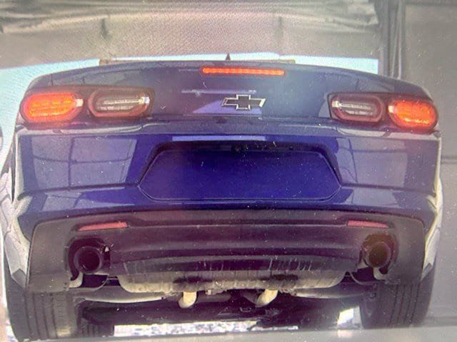 Used 2020 Chevrolet Camaro LT RWD image 7