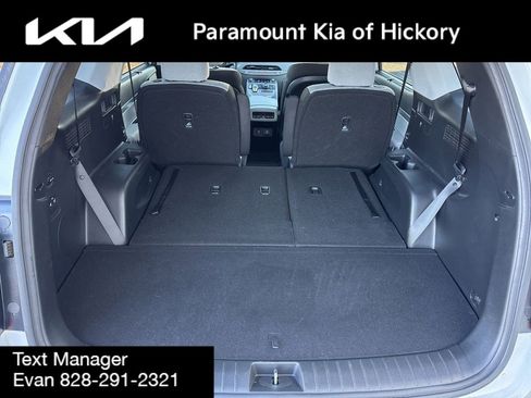 Used 2022 Hyundai Palisade SEL w/ Convenience Package image 12