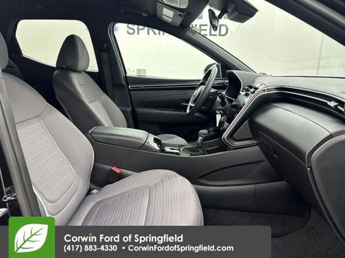 Used 2024 Hyundai Santa Cruz SE image 8