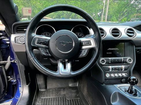 Used 2018 Ford Mustang GT w/ Equipment Group 301A RWD image 7