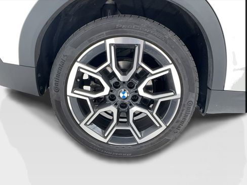 Used 2025 BMW X2 xDrive28i AWD/4WD image 14