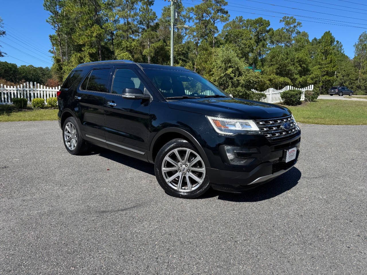Used 2016 Ford Explorer Limited AWD/4WD image 8
