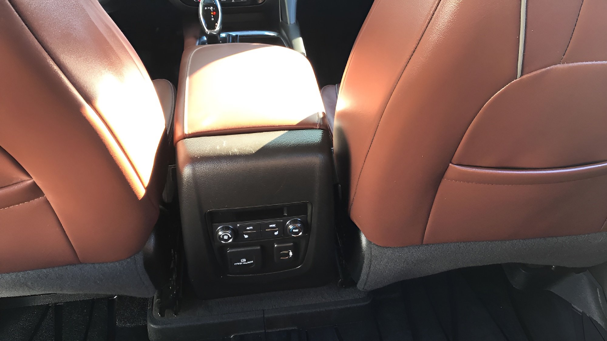 Certified 2019 Buick Enclave Avenir w/ Avenir Technology Package AWD/4WD image 33