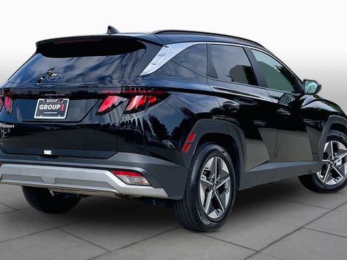 Used 2025 Hyundai Tucson SEL FWD image 12