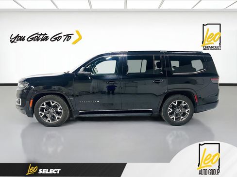 Used 2024 Jeep Wagoneer Series III image 8