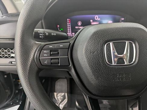 Used 2024 Honda Accord EX image 29