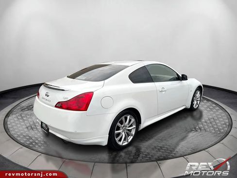 Used 2014 INFINITI Q60 Journey w/ Premium Package image 5