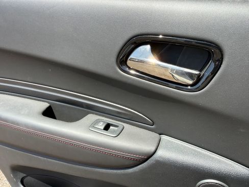 Used 2022 Dodge Durango R/T RWD image 11