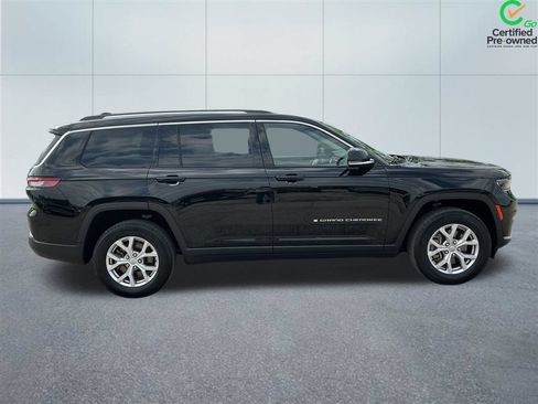 Certified 2022 Jeep Grand Cherokee L Limited AWD/4WD image 8