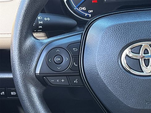 Used 2024 Toyota RAV4 LE image 12