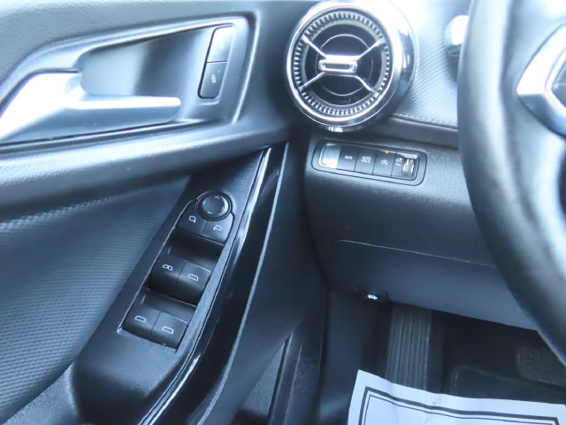 Used 2026 Chevrolet Equinox LT AWD/4WD image 31