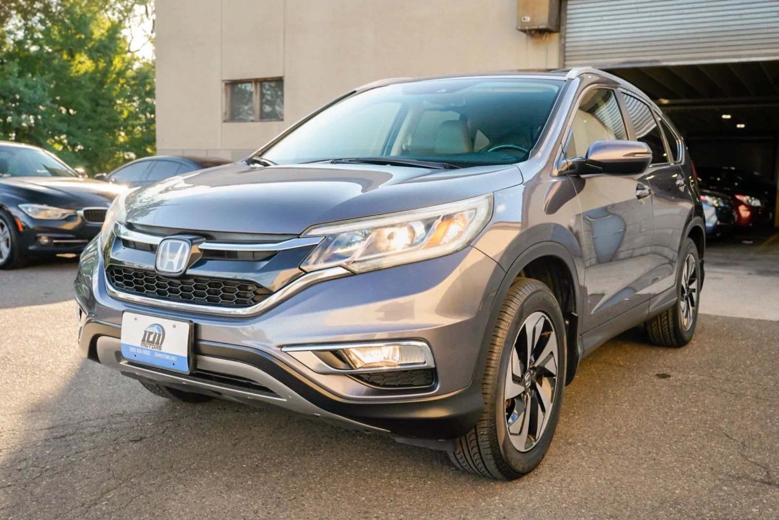 Used 2016 Honda CR-V Touring image 9