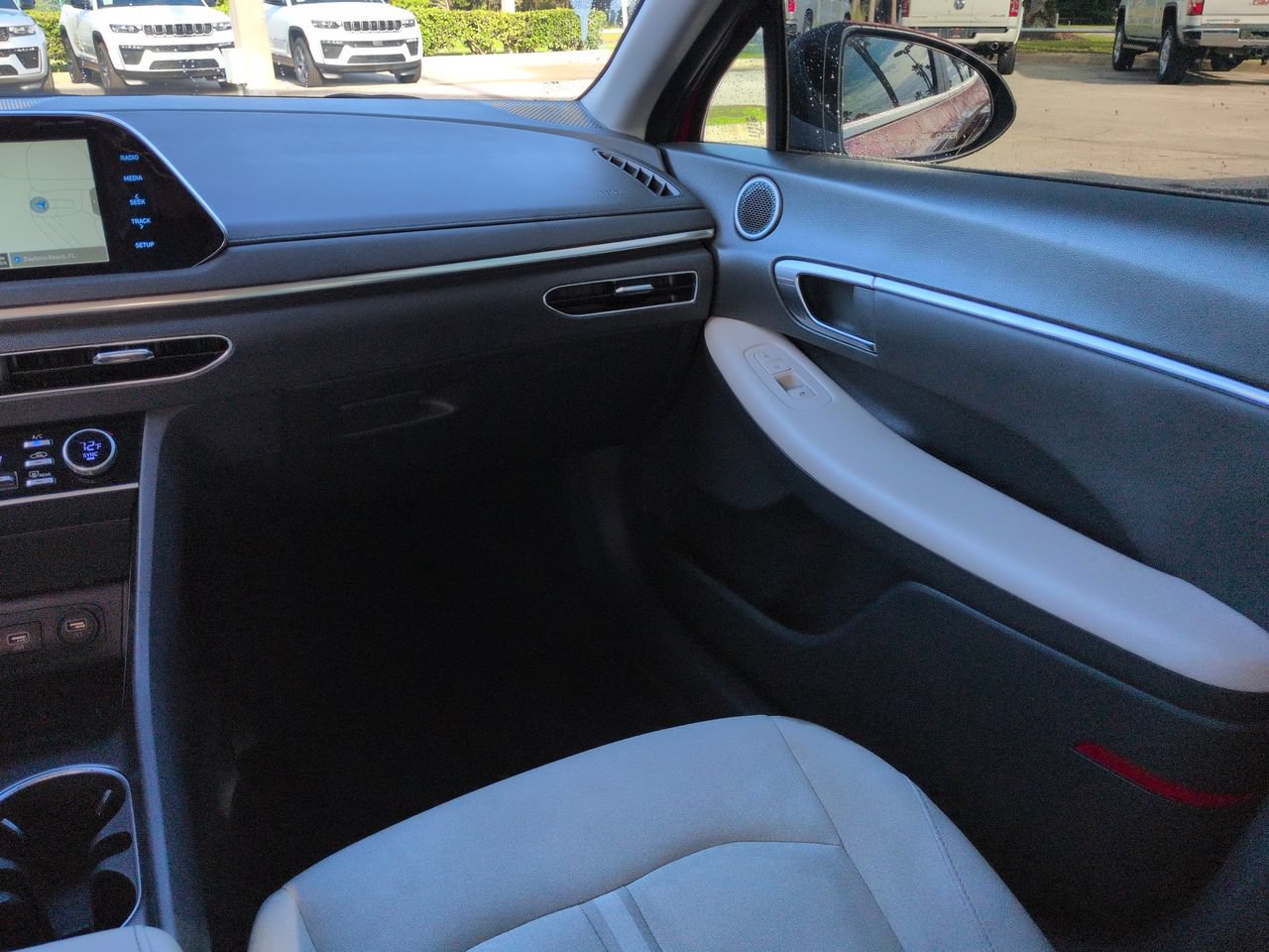 Used 2023 Hyundai Sonata SEL w/ Convenience Package FWD image 15