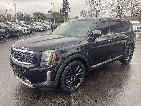 Used 2020 Kia Telluride SX w/ SX Prestige Package image 4
