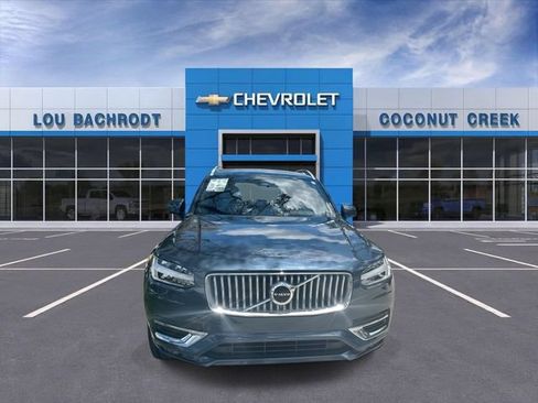 Used 2023 Volvo XC90 B6 Plus w/ Protection Package Premier AWD/4WD image 3