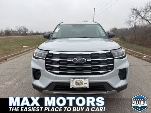 New 2026 Ford Explorer Active image 14