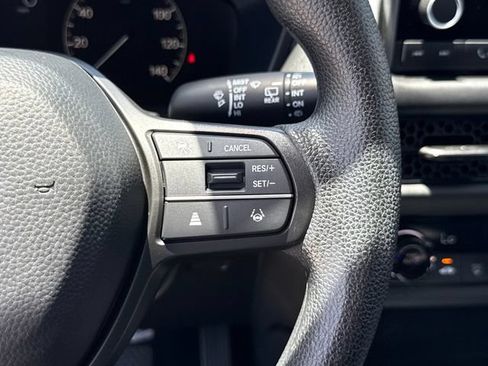 Used 2025 Honda HR-V LX image 13