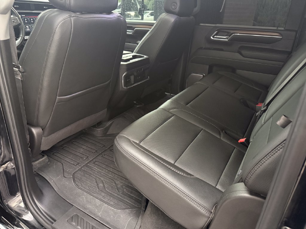 Used 2024 GMC Sierra 3500 Denali w/ Denali Reserve Package AWD/4WD image 36