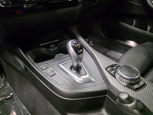 Used 2016 BMW M2 RWD image 25