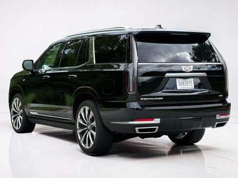 Certified 2025 Cadillac Escalade Premium Luxury Platinum w/ LPO, Floor Liner Package AWD/4WD image 5