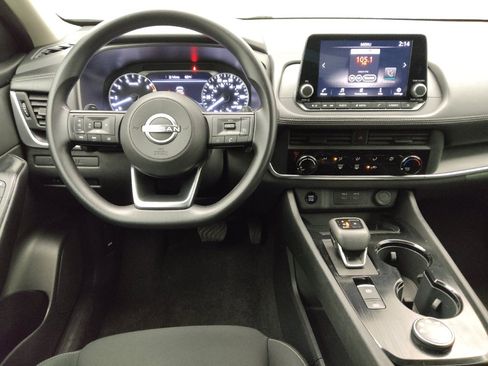 Used 2024 Nissan Rogue S AWD/4WD image 22