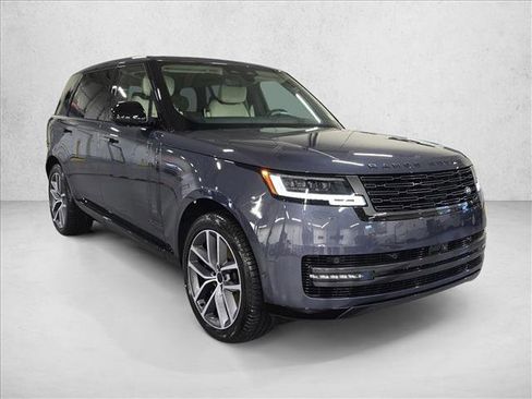 New 2026 Land Rover Range Rover Long Wheelbase Autobiography AWD/4WD image 3