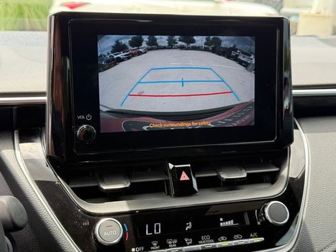 Used 2023 Toyota Corolla SE FWD image 14