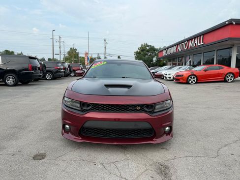 Used 2019 Dodge Charger Scat Pack RWD image 8