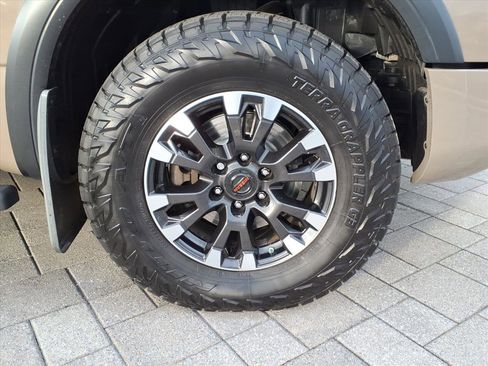 Certified 2021 Nissan Titan PRO-4X w/ Pro-4x Convenience Package image 11