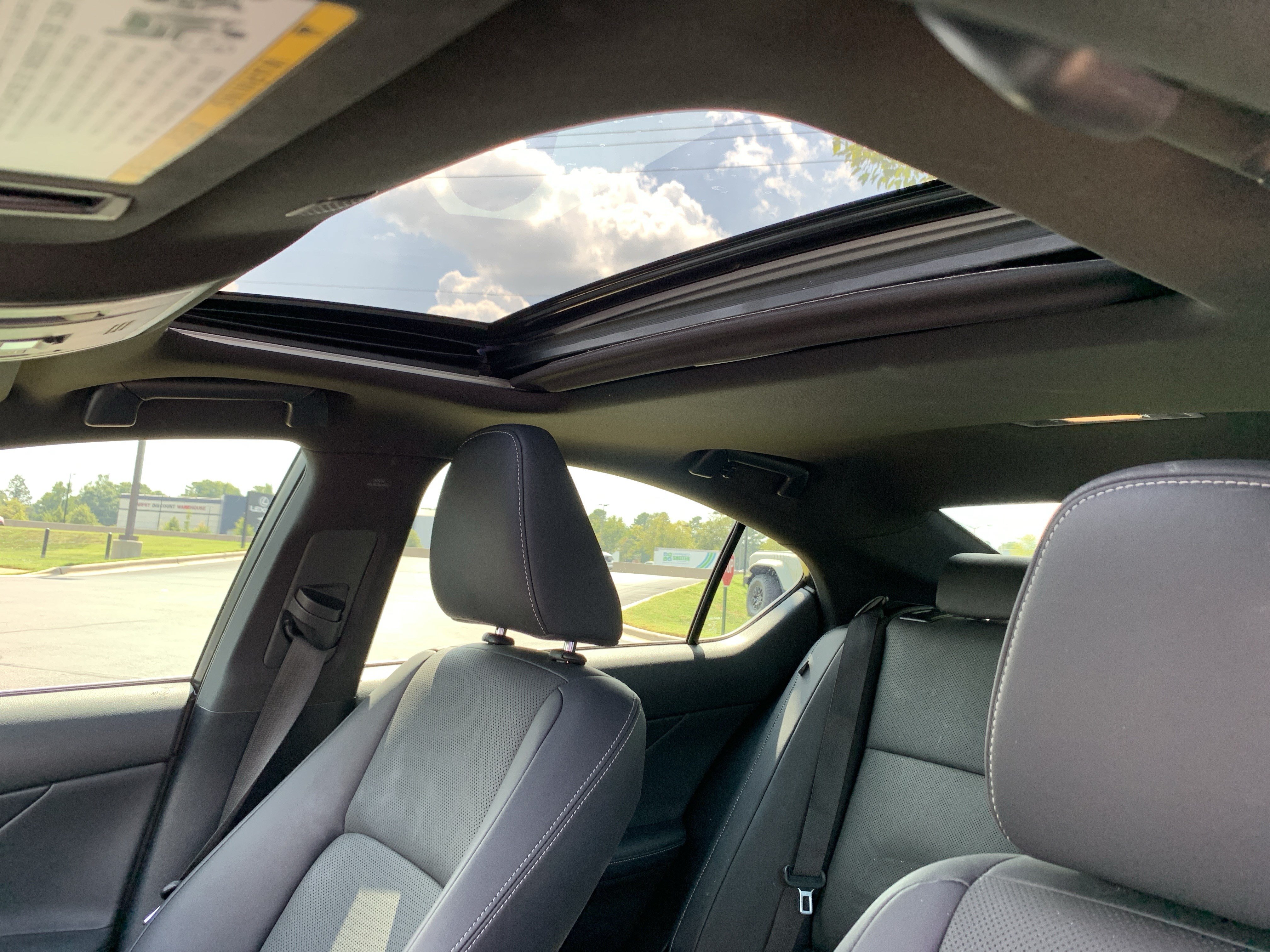 Certified 2024 Lexus IS 350 F Sport RWD image 28