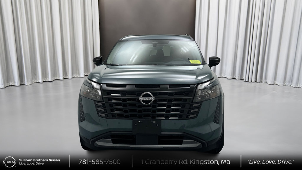 New 2026 Nissan Pathfinder Platinum w/ Lighting Package AWD/4WD image 2