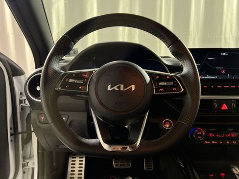 Used 2023 Kia Forte GT-Line image 22